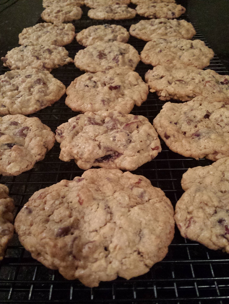 Chocolate Chip Cranberry Oatmeal Cookies