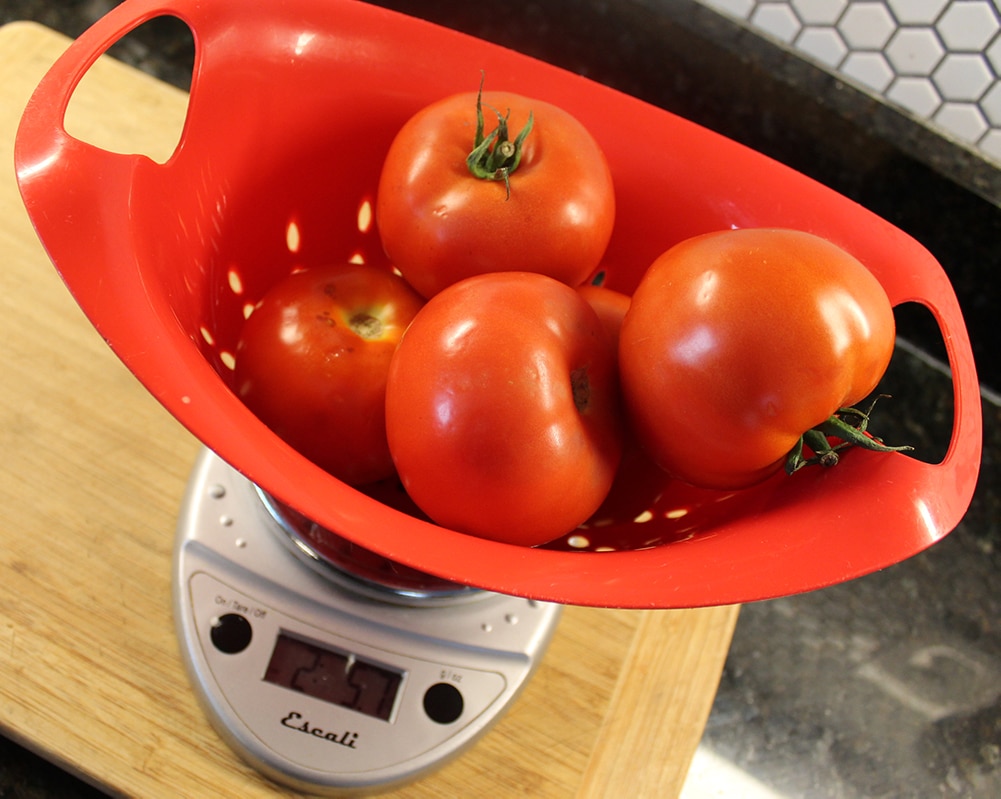 Weighing Tomatoes