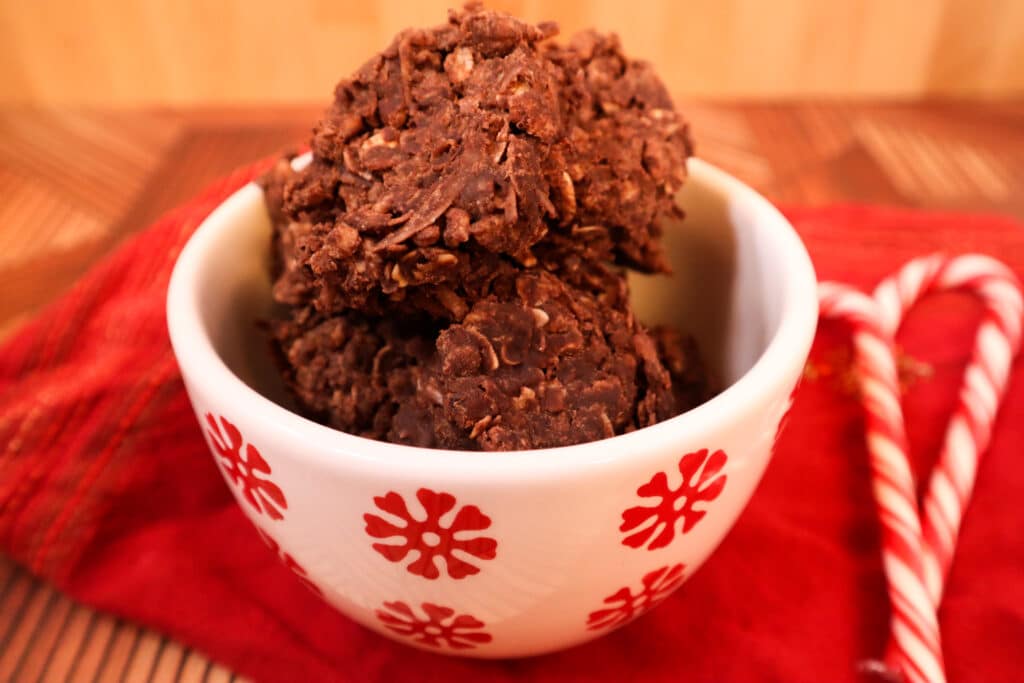 Reindeer Poop Cookies - Quick & Easy No-Bake Christmas Cookies