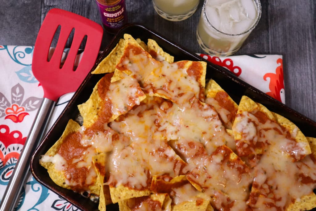 Cheese Nachos with Ranchero Sauce